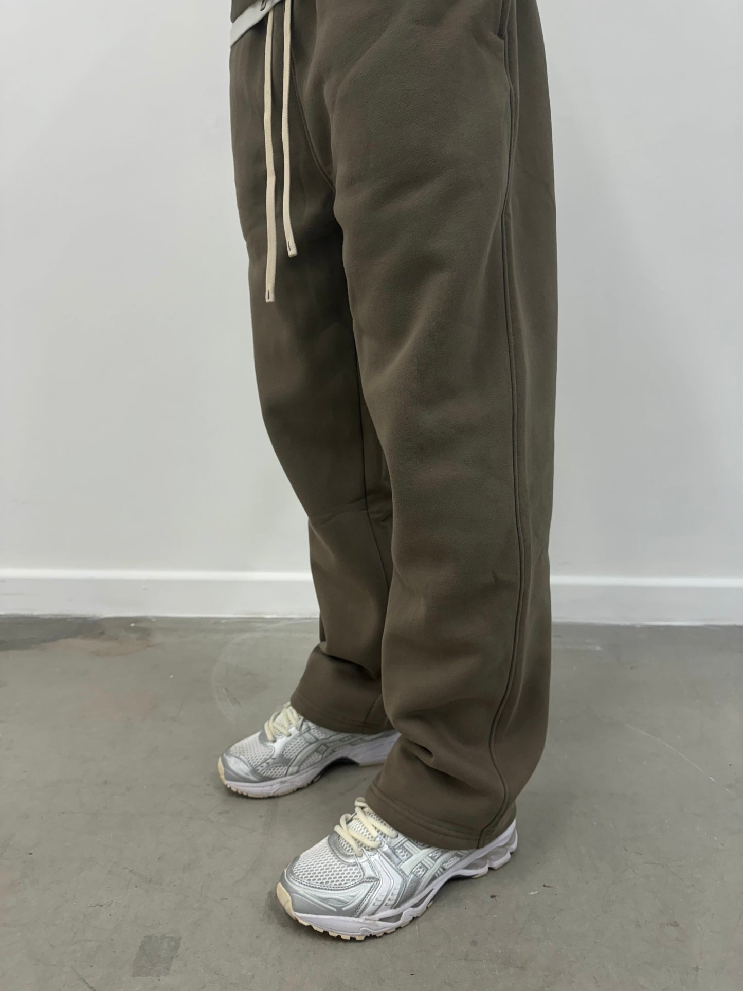BLANK SWEATPANT -  KHAKI