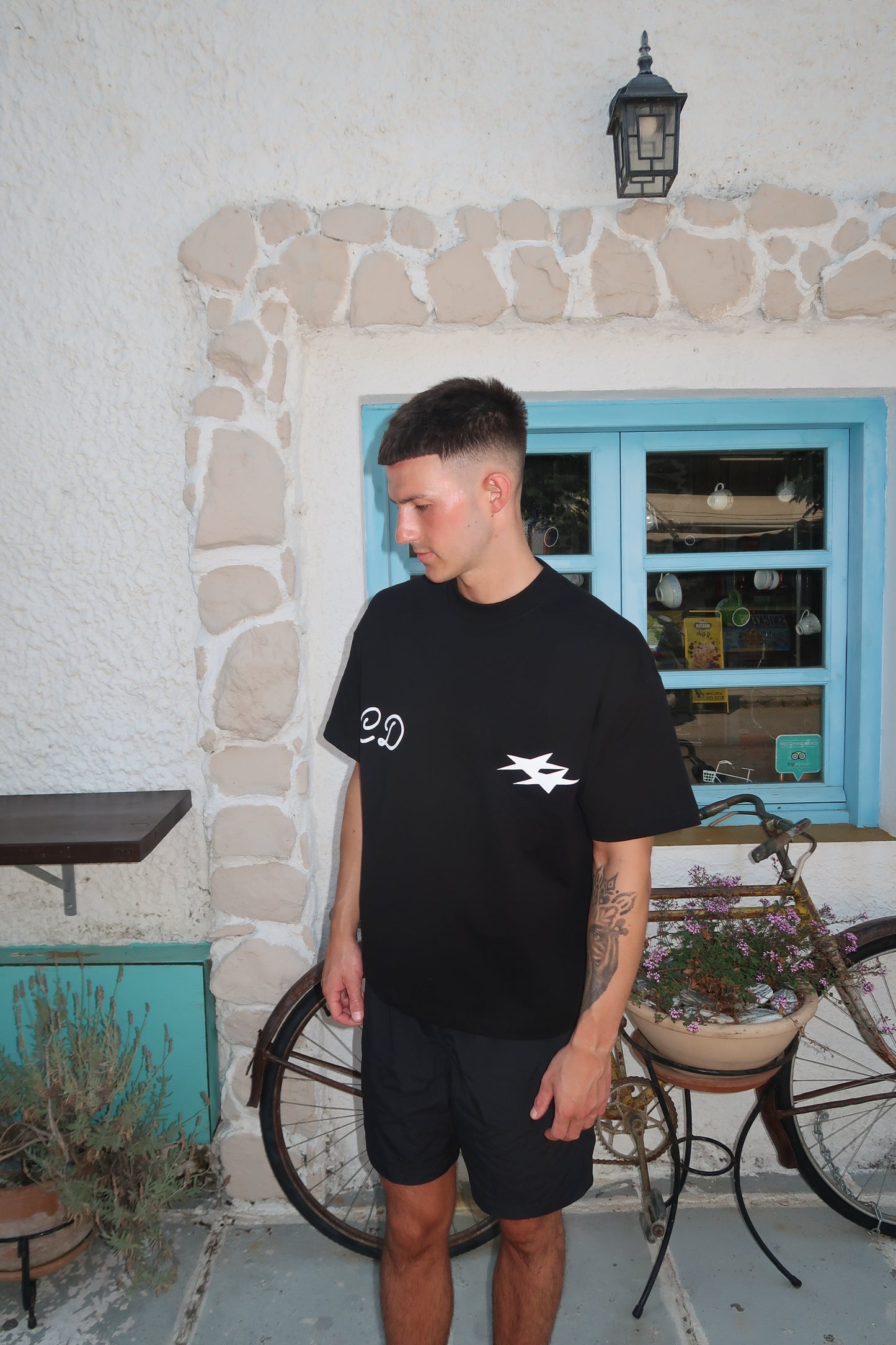 DOUBLE LOGO T-SHIRT - BLACK